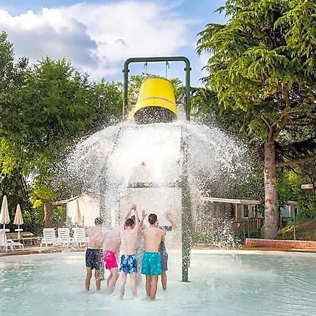 Hotell La Diga Altomincio